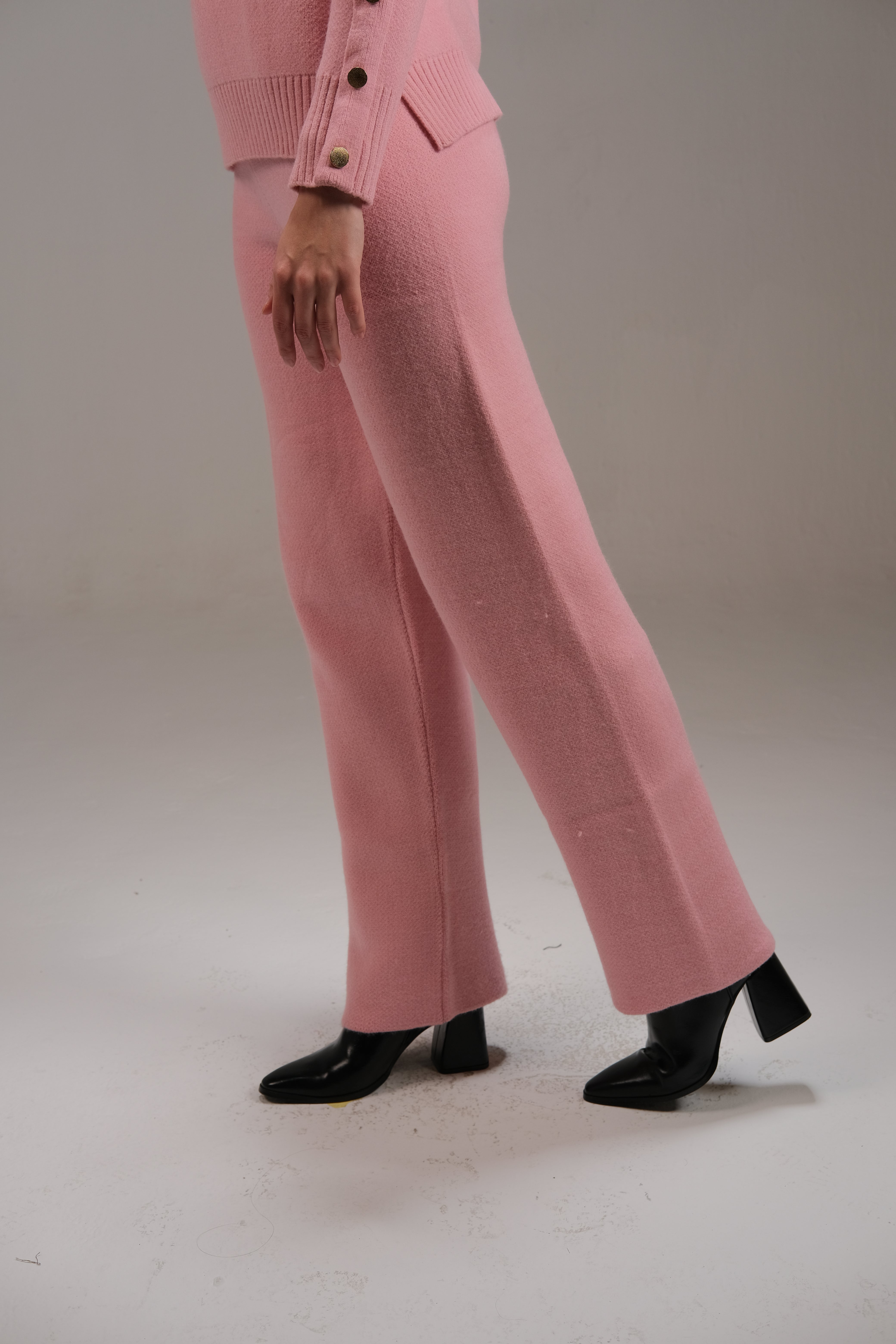 Knitted Cotton Trousers in Pink