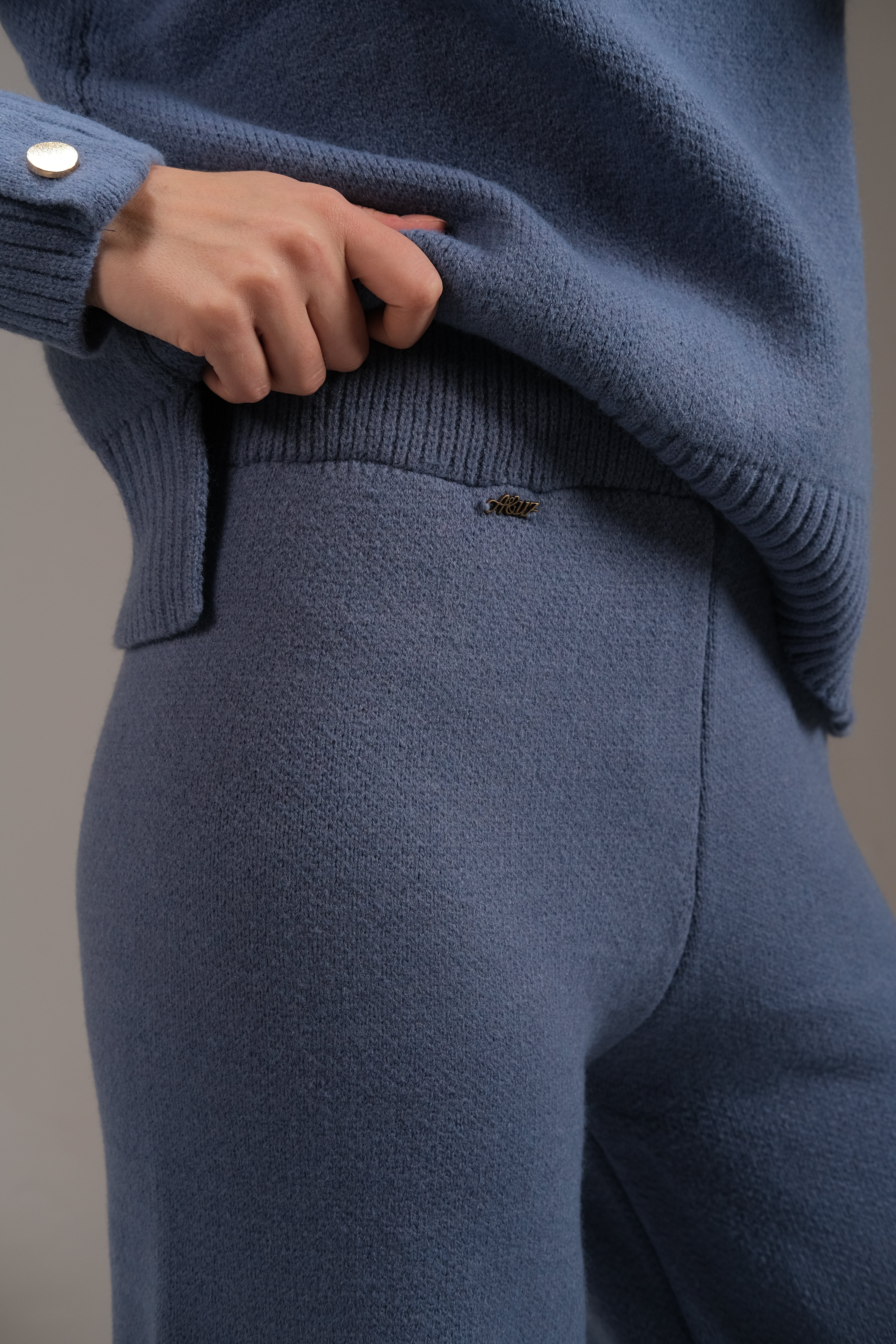 Knitted Cotton Trousers in Blue