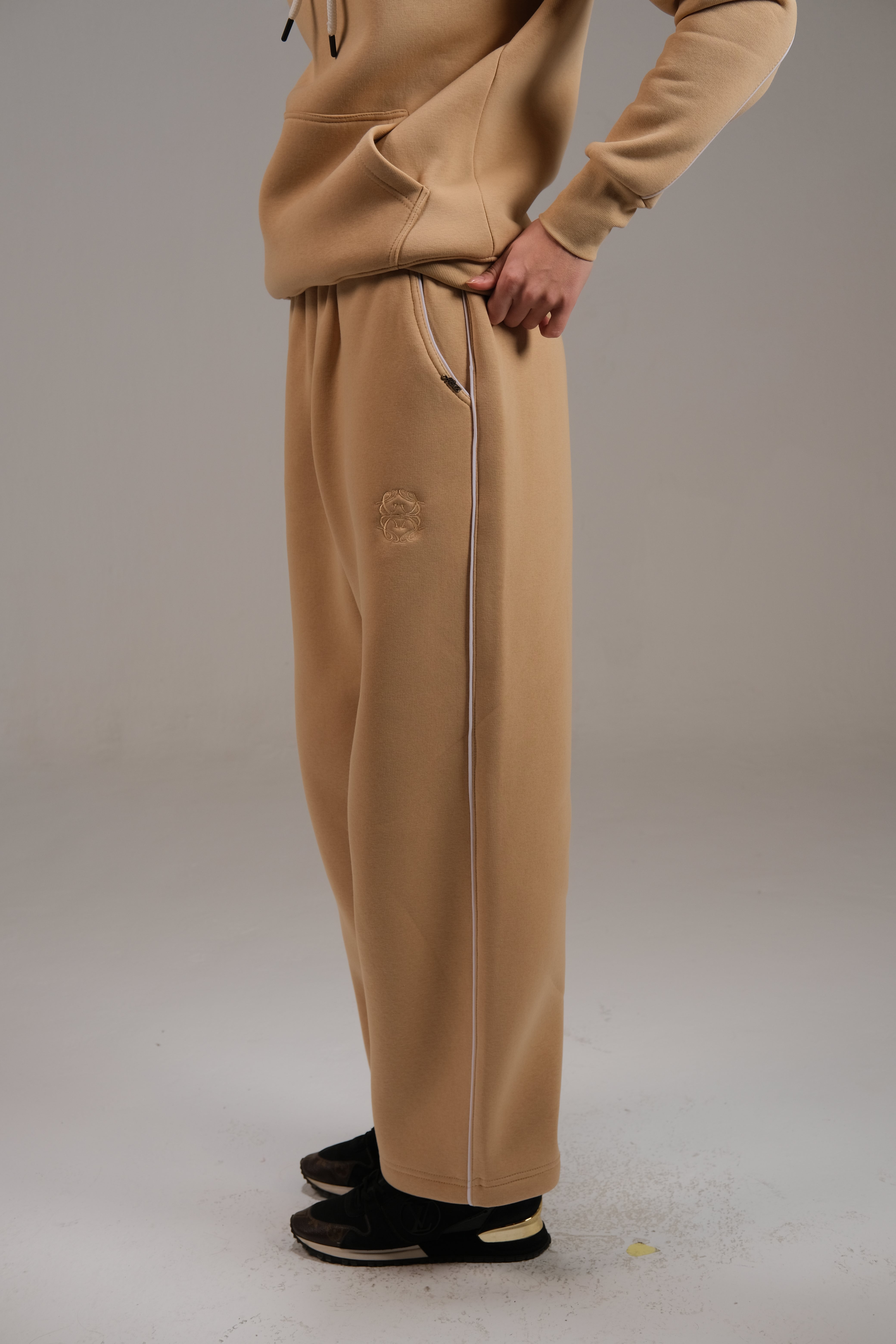 Melton Sweatpants in Beige