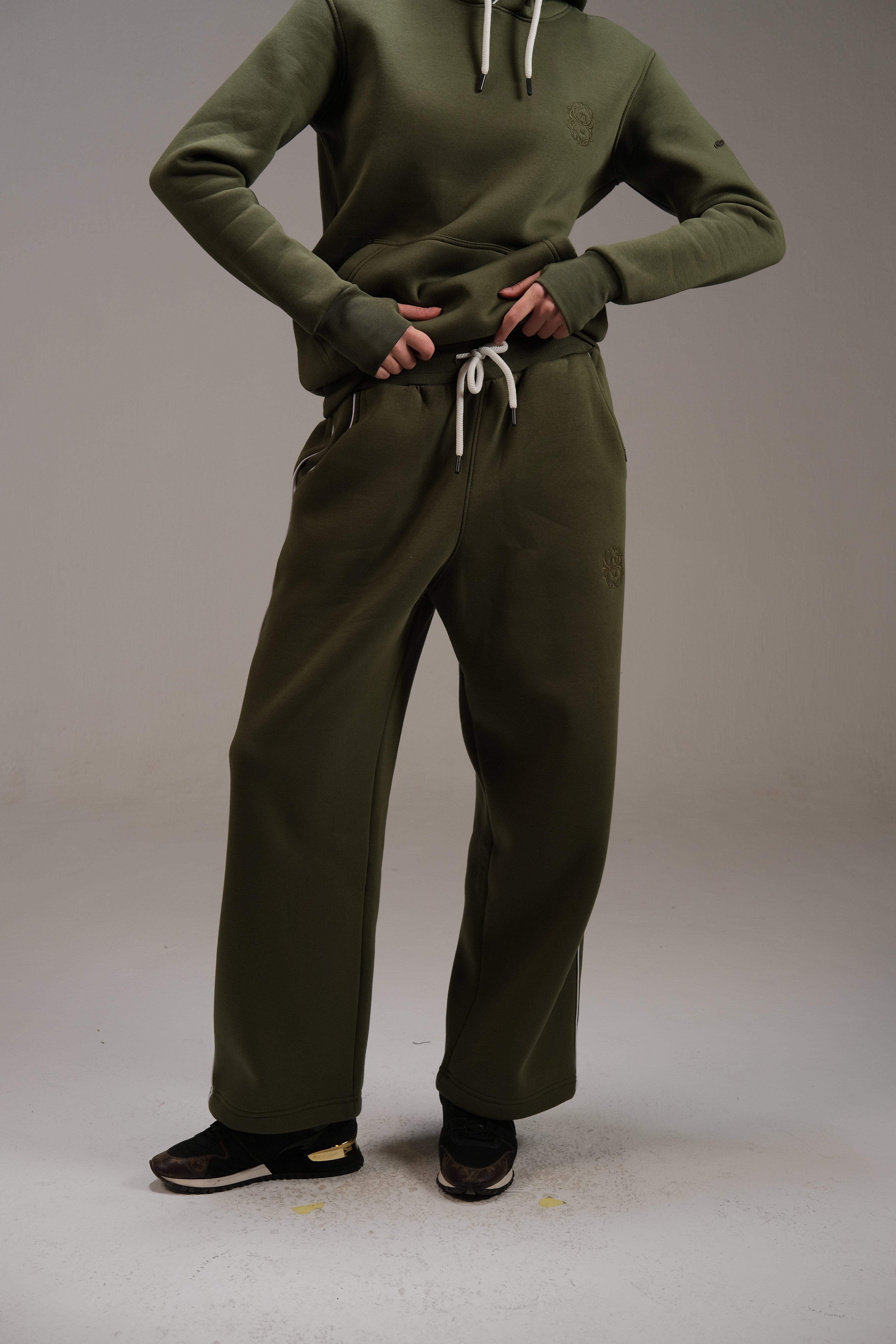 Melton Sweatpants in Olive Green